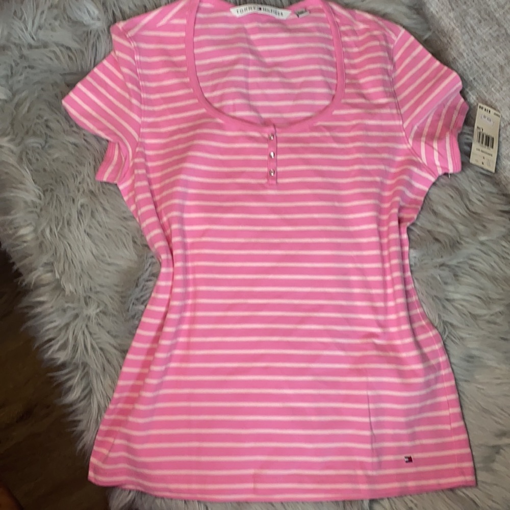 Tommy Hilfiger tops Size L